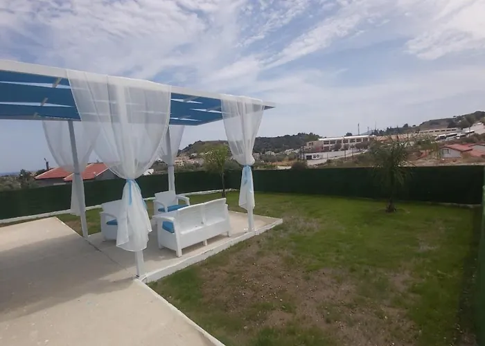 Gr House Eleftheria * Afantou