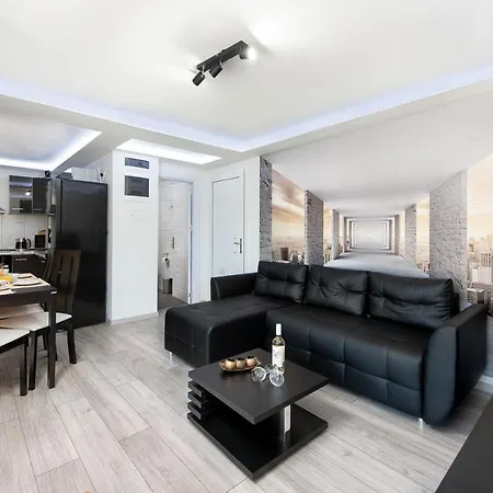 Gr House Eleftheria Afando